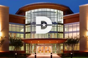 colleges in Dallas